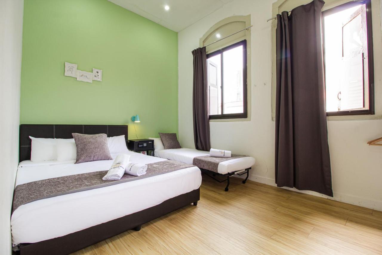 Q Loft Hotels@Geylang Singapore Exterior photo